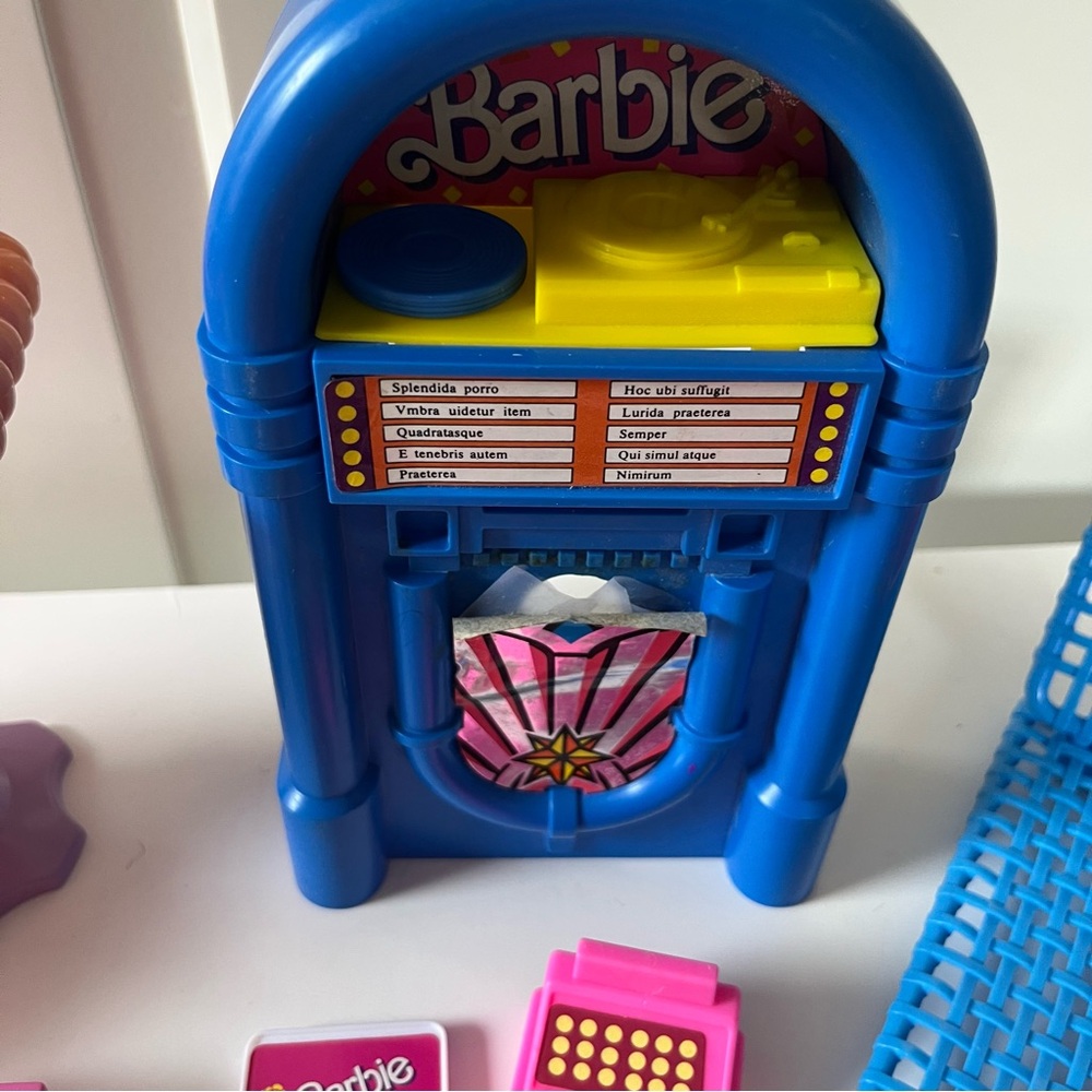 Barbie accessories - Picture 3 of 6